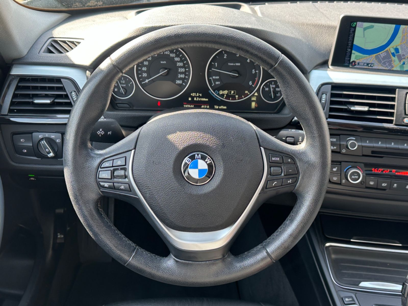 BMW 330 Baureihe 3 Touring 330d--AHK-LEDER-Sportfah. — photo 12