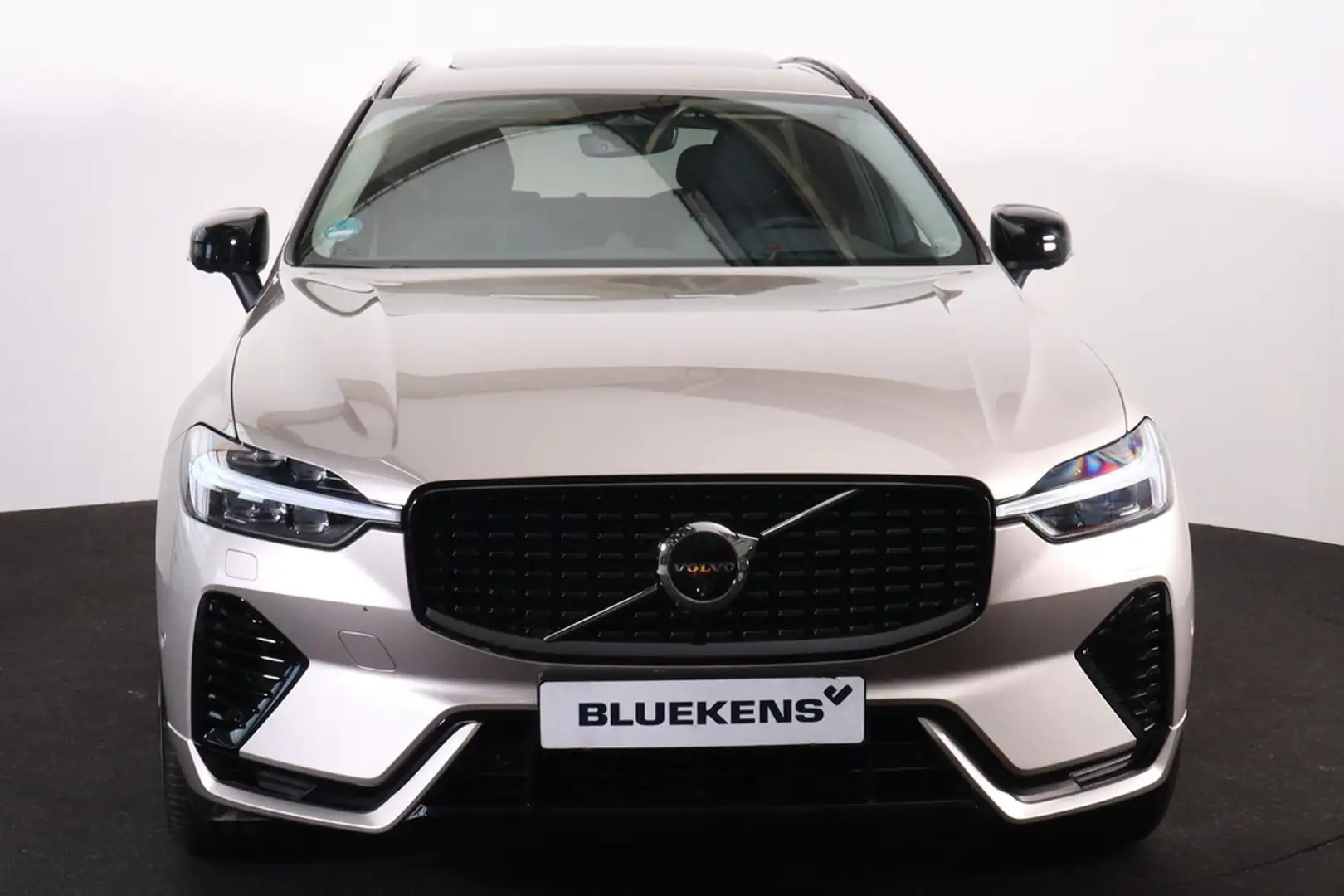 Volvo XC60 T6 Recharge AWD Ultra Dark - LONG RANGE - Luchtver Beige - 2