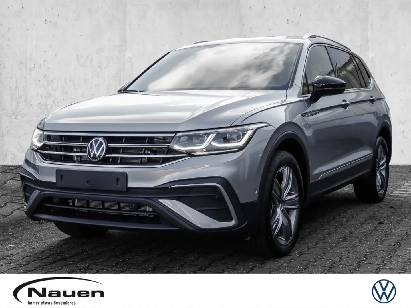Volkswagen Tiguan Allspace MOVE 2,0l TDI DSG 7-Sitzer el. Anhängerk. Silber - 1