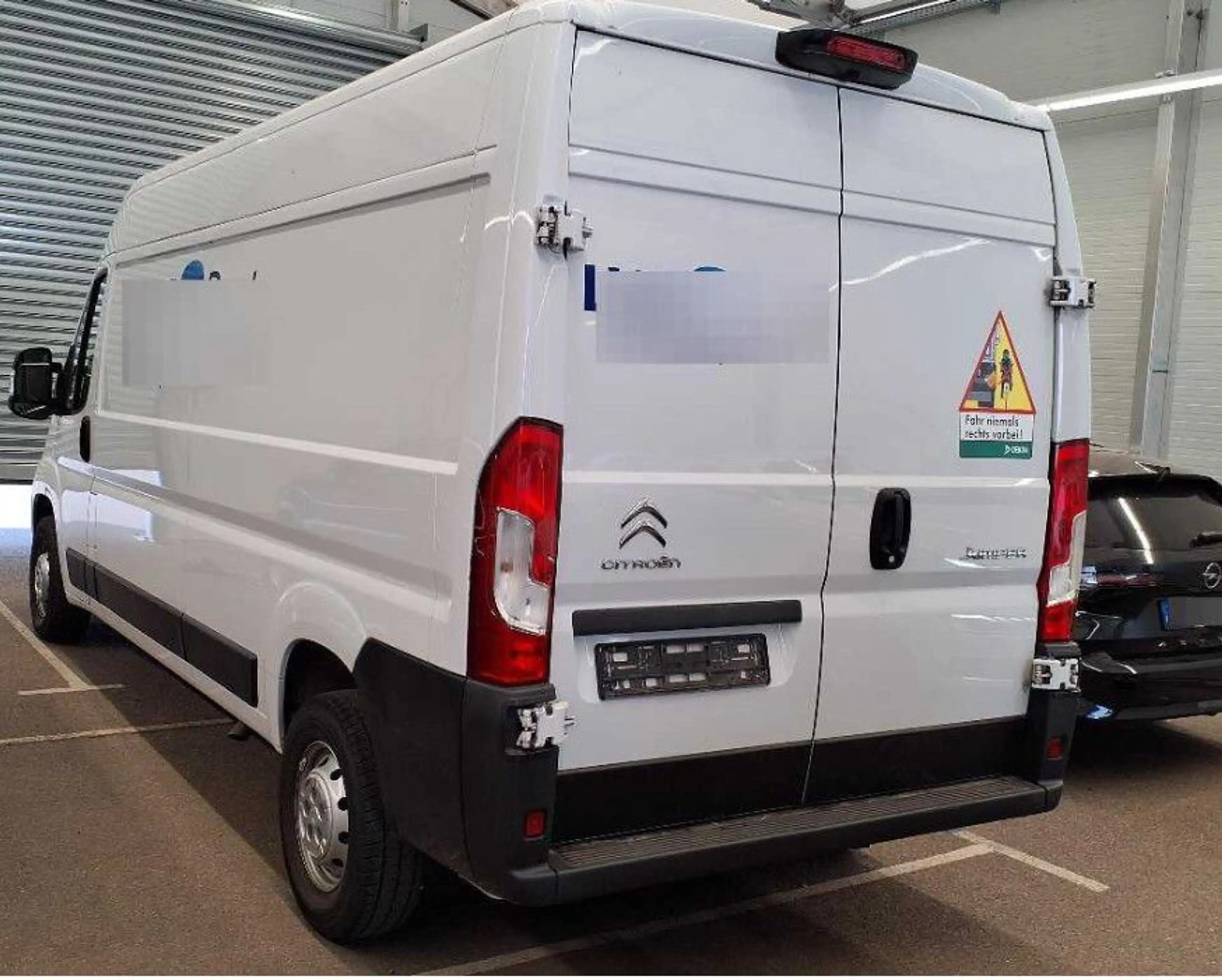 Citroen Jumper Grossraumkasten 35 L3H2 Club BlueHDi 140 — photo 3