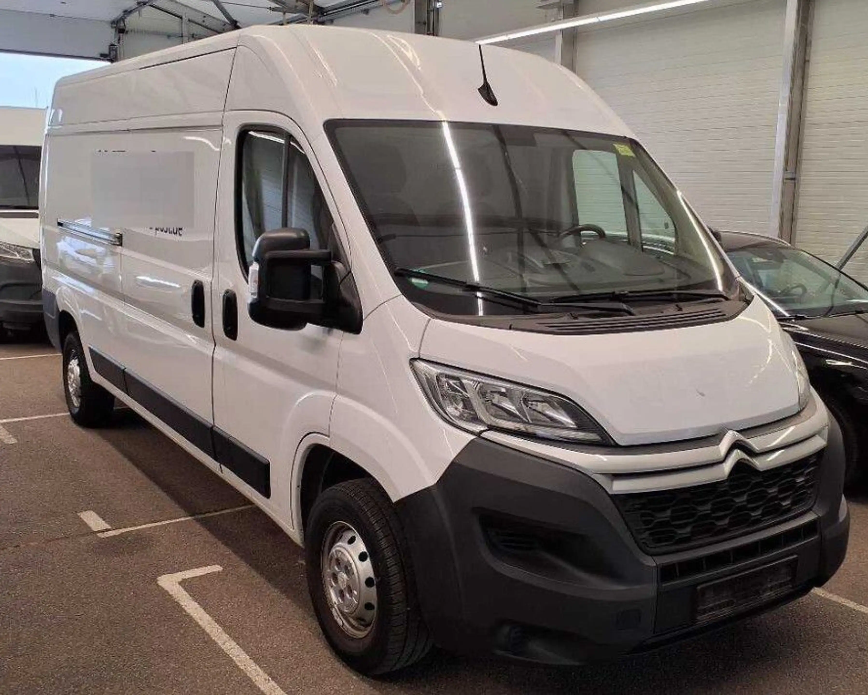 Citroen Jumper Grossraumkasten 35 L3H2 Club BlueHDi 140 — photo 2