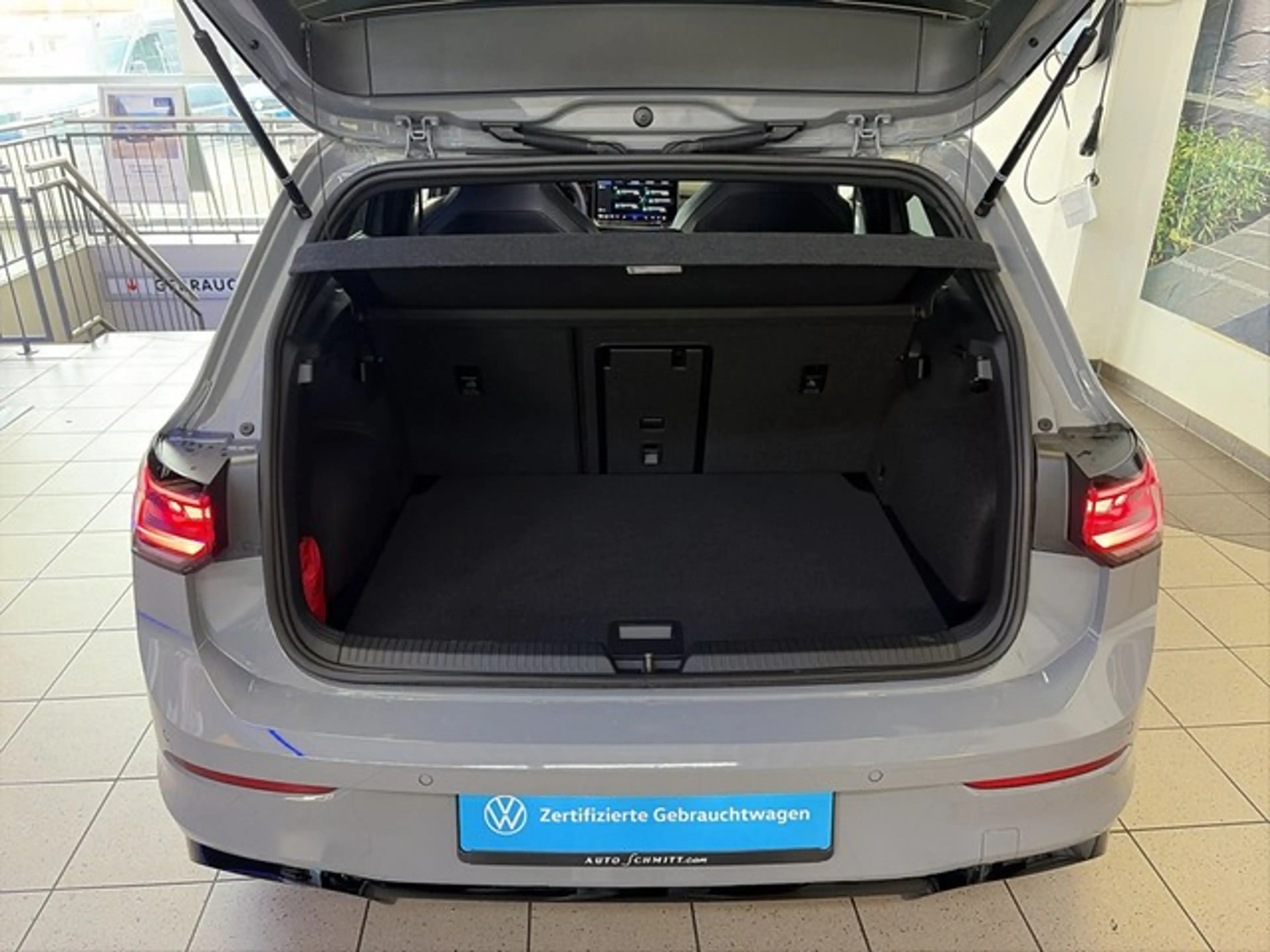 Volkswagen Golf R -Line 1.5 eTSI DSG LED-MATRIX+KAMERA+NAVI — photo 10