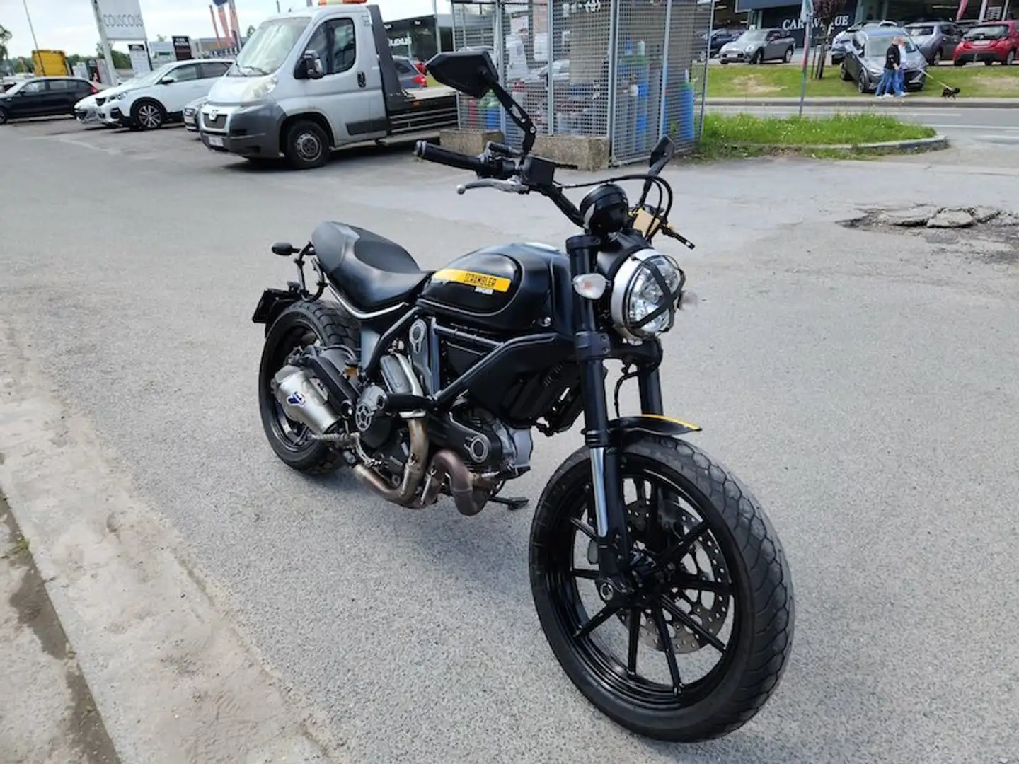 Ducati Scrambler 800 ABS Full Throttel Noir - 1
