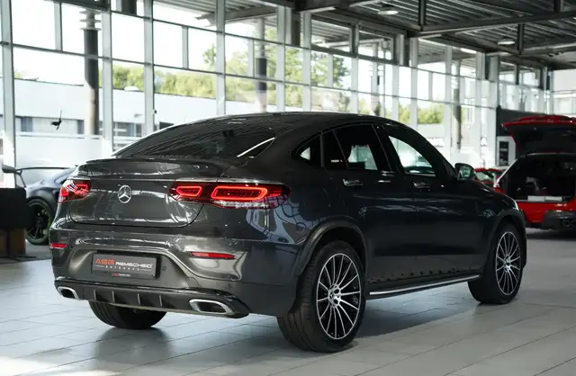 Mercedes-Benz GLC view 7
