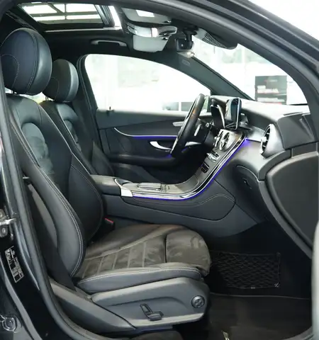 Mercedes-Benz GLC view 14