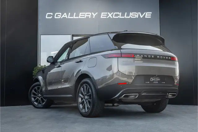 Land Rover Range Rover Sport view 5