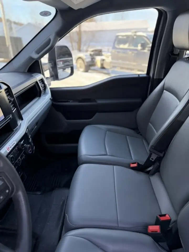Ford F 350 снимка Ford F 350