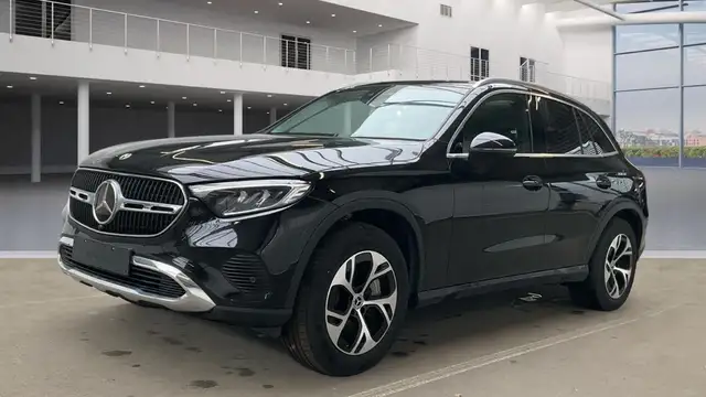 2022 Mercedes-Benz GLC in Black for sale