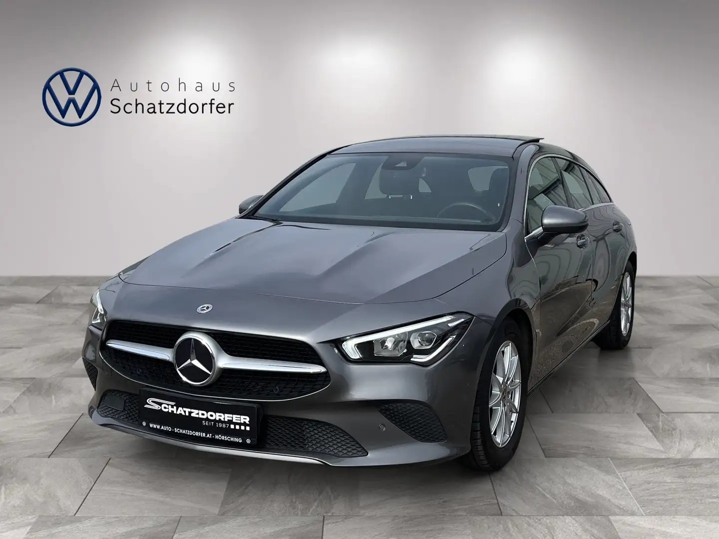 Mercedes-Benz CLA 180 180 Shooting Brake Grau - 1