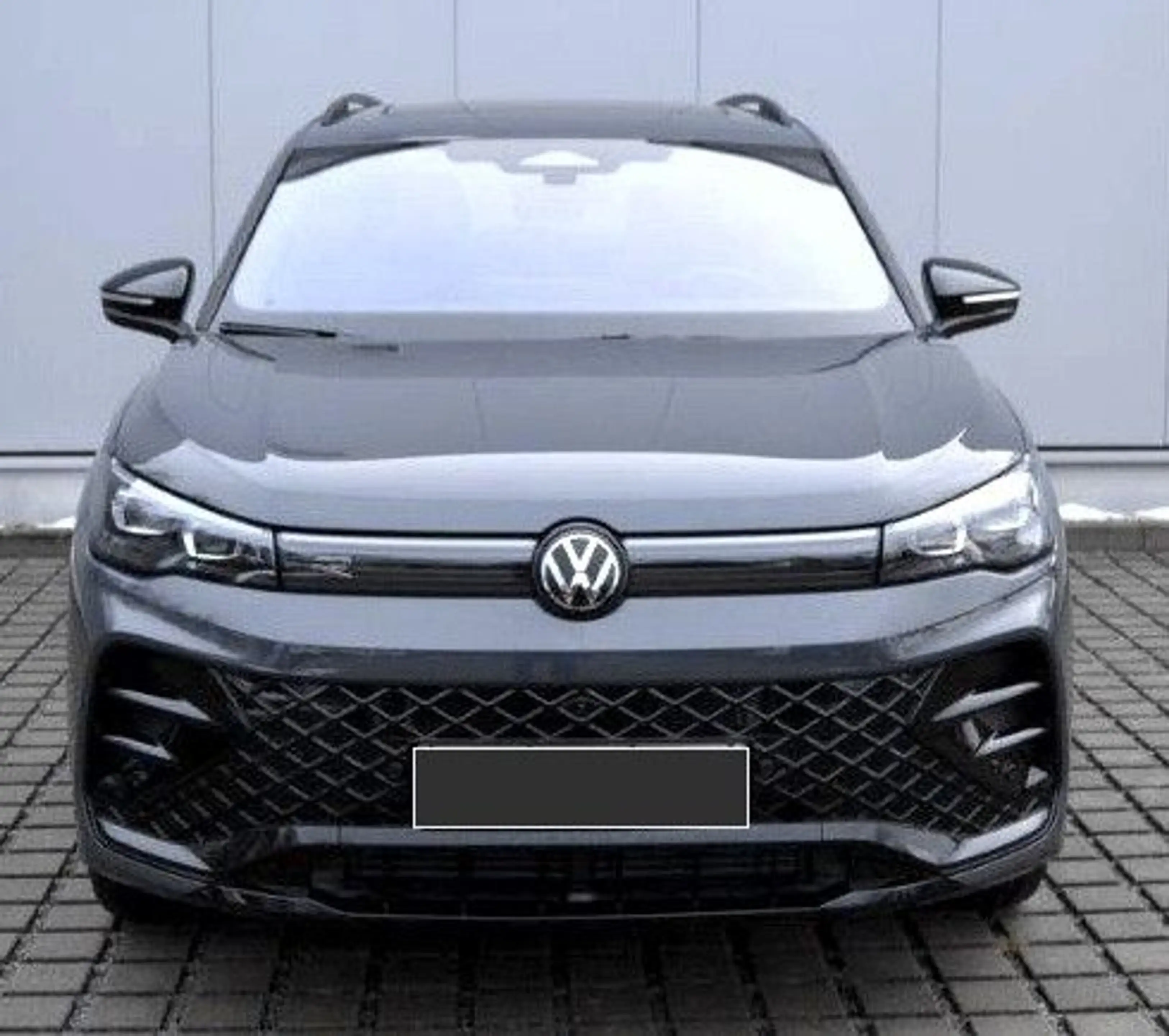 Volkswagen Tiguan 2.0 TDI 4Motion R-Line, Vollausstattung! — photo 2