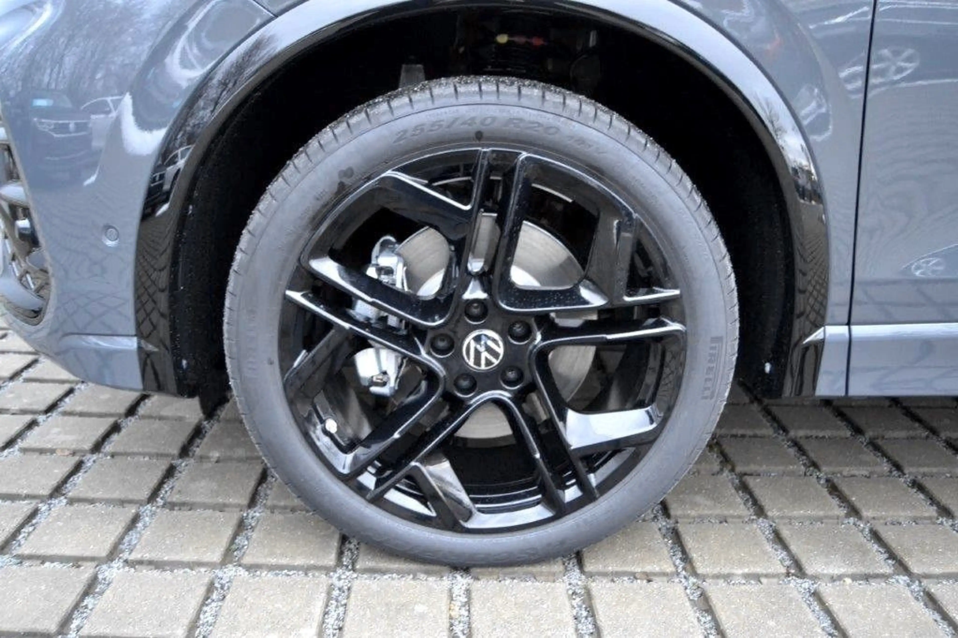 Volkswagen Tiguan 2.0 TDI 4Motion R-Line, Vollausstattung! — photo 6