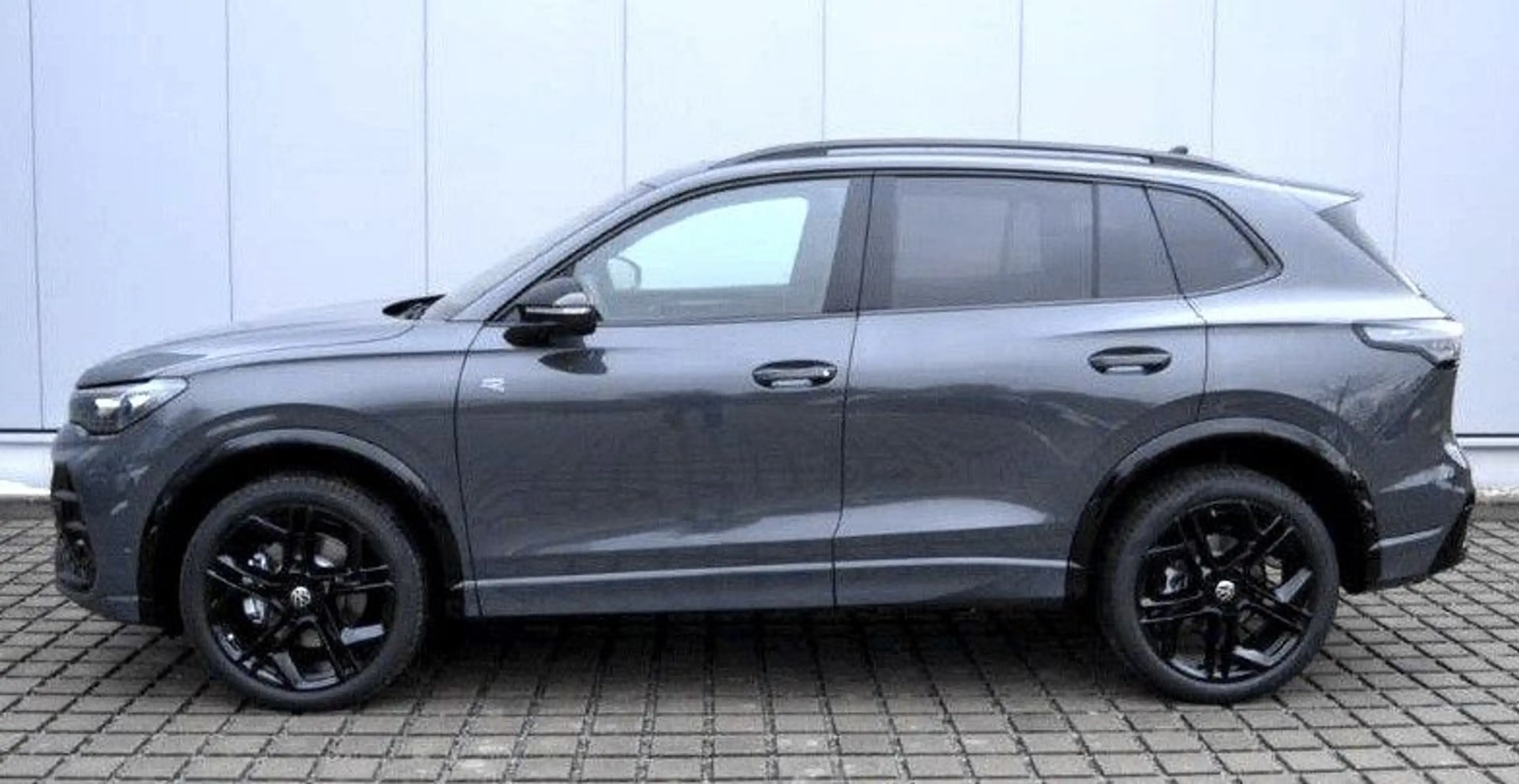 Volkswagen Tiguan 2.0 TDI 4Motion R-Line, Vollausstattung! — photo 5