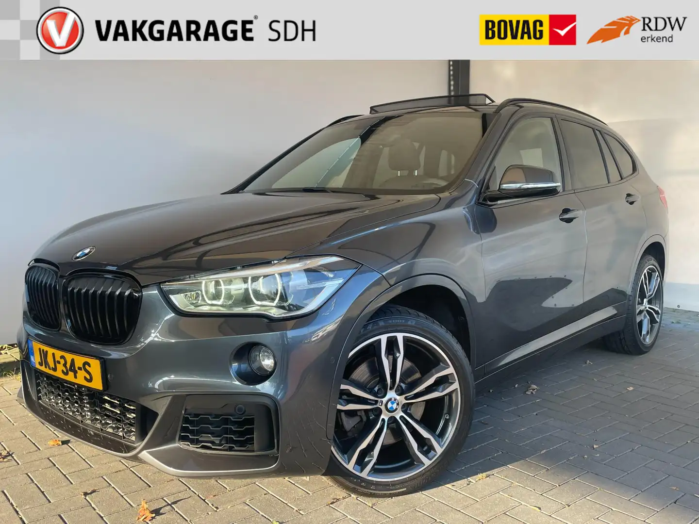BMW X1 XDrive25i Centennial High Executive M-Sport|Panora Gris - 1