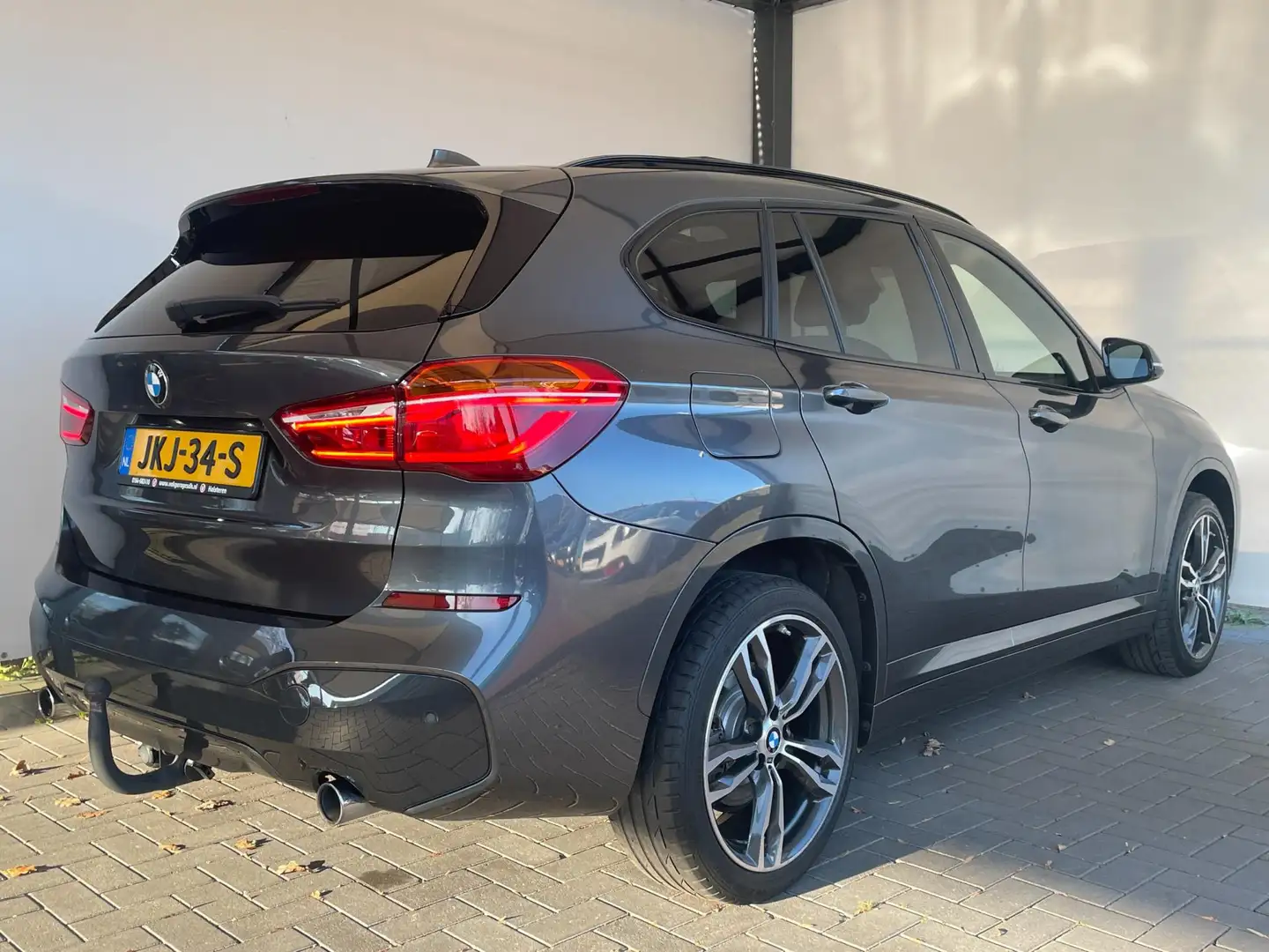 BMW X1 XDrive25i Centennial High Executive M-Sport|Panora Gris - 2