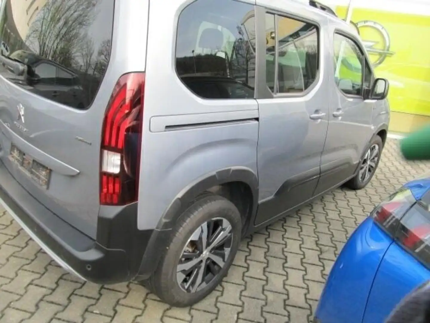Peugeot Rifter GT L1 EAT8 Grau - 2