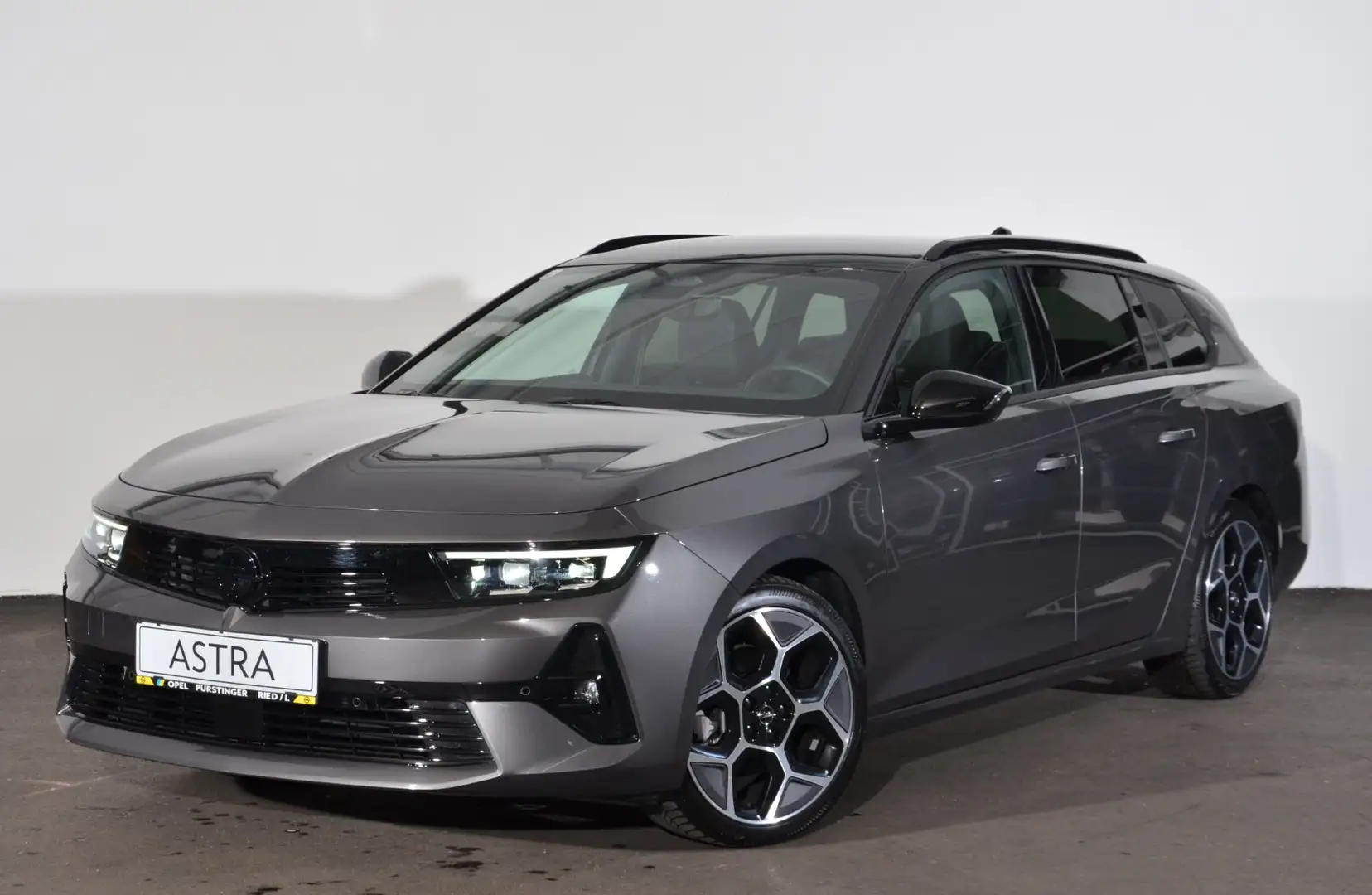 Opel Astra Astra ST 1,2 Turbo GS Gris - 1