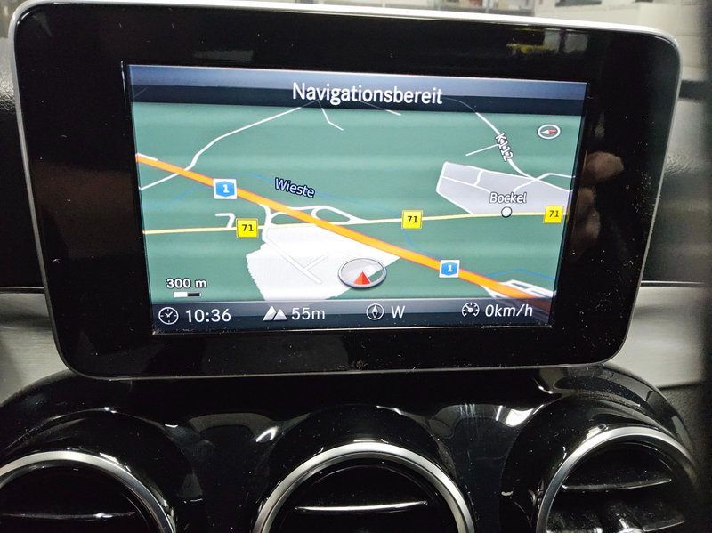 Mercedes-Benz C 250 T d Avantgarde Navi LED Shz RfK — photo 7