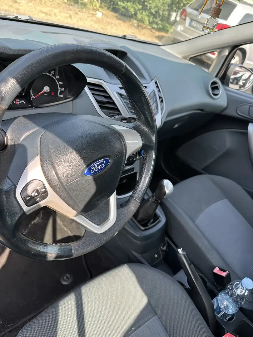 Ford Fiesta 5p 1.4 tdci Titanium - 1
