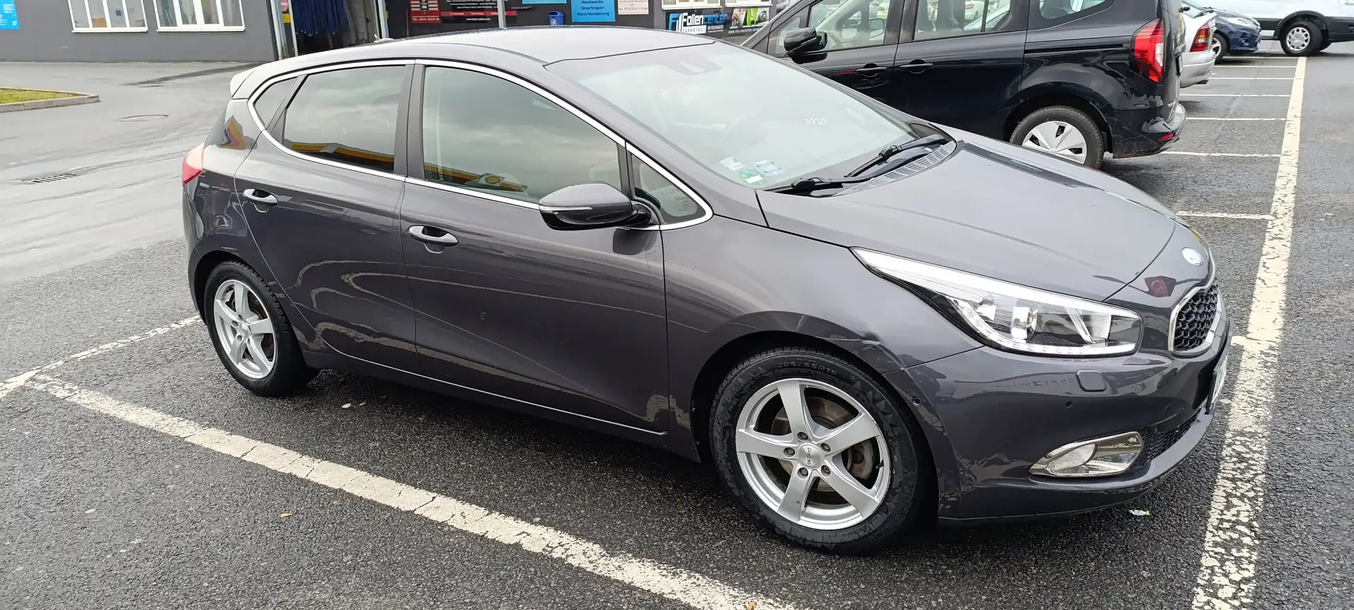 Kia Ceed / cee'd Ceed+1.6+CRDi+128+Aut.Vision Szary - 2