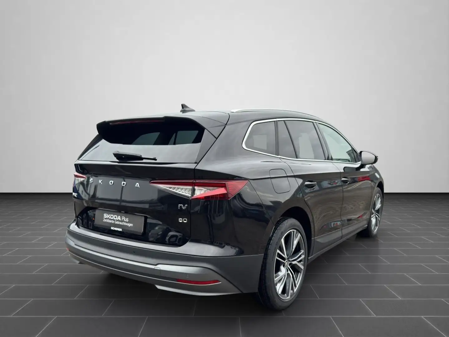 Skoda Enyaq 80 Lodge MATRIX WäPu. RFK ACC SHZ Schwarz - 2
