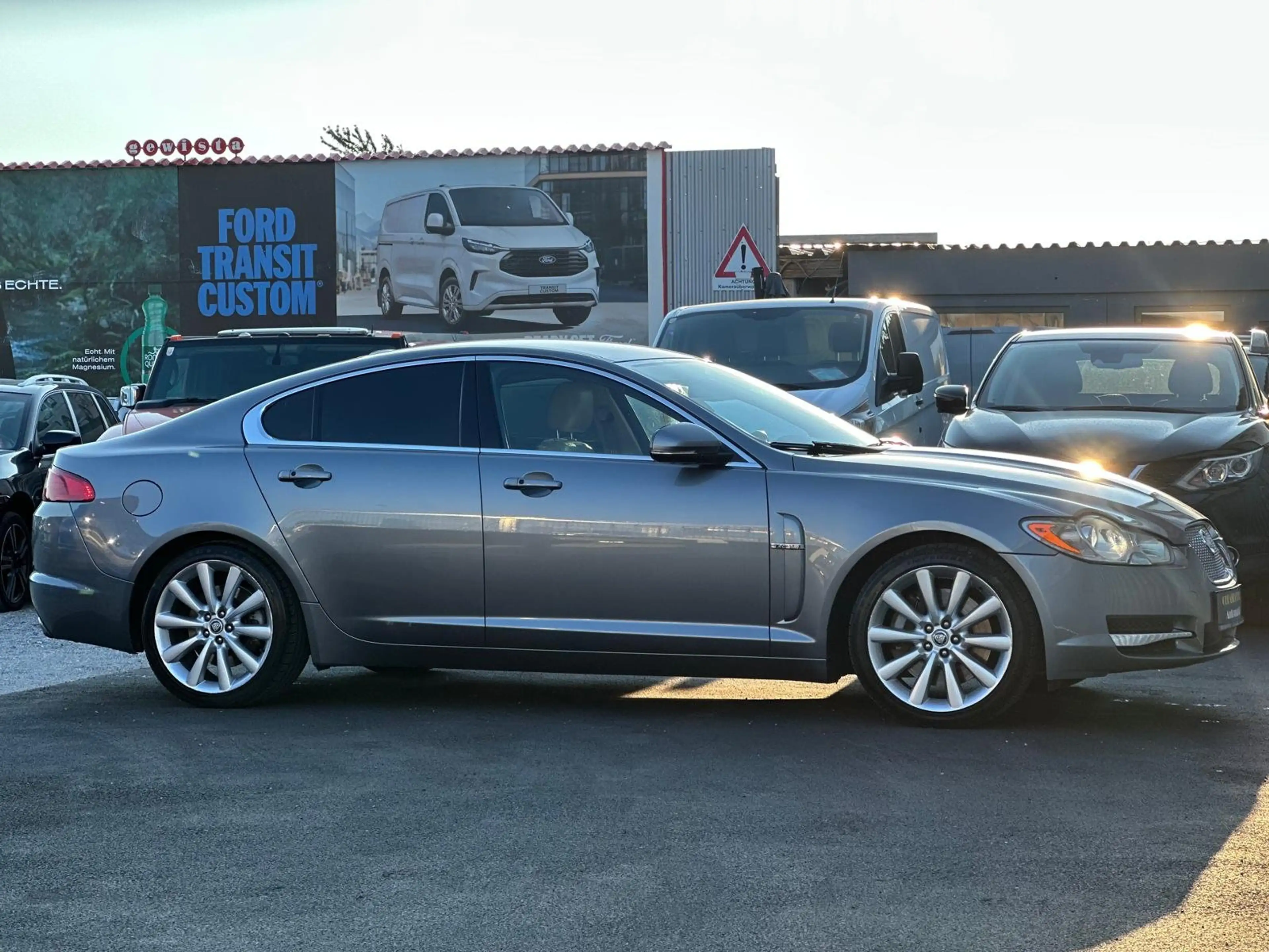 Jaguar XF 3.0 V6 Diesel Portfolio *2-Besitz*Finanzierung*