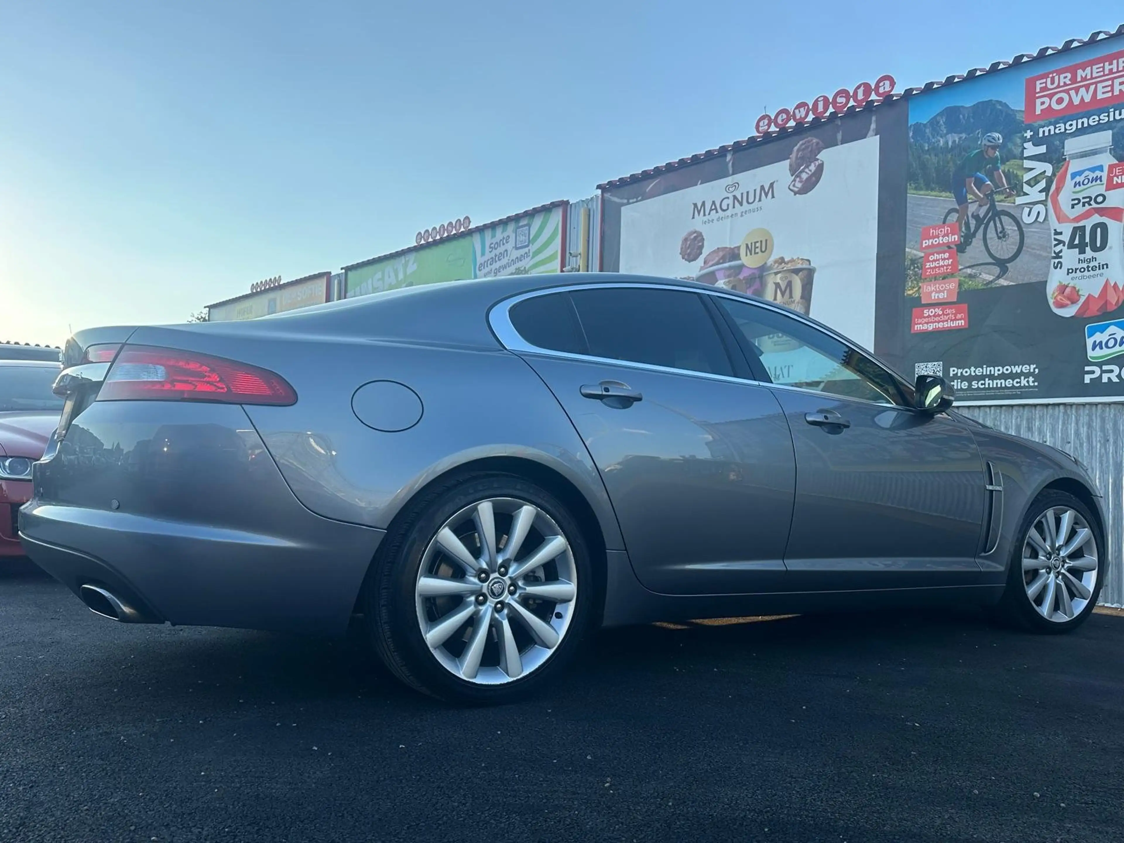 Jaguar XF 3.0 V6 Diesel Portfolio *2-Besitz*Finanzierung* — photo 8