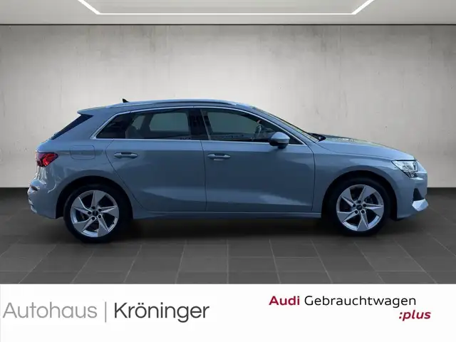 Audi A3 view 4