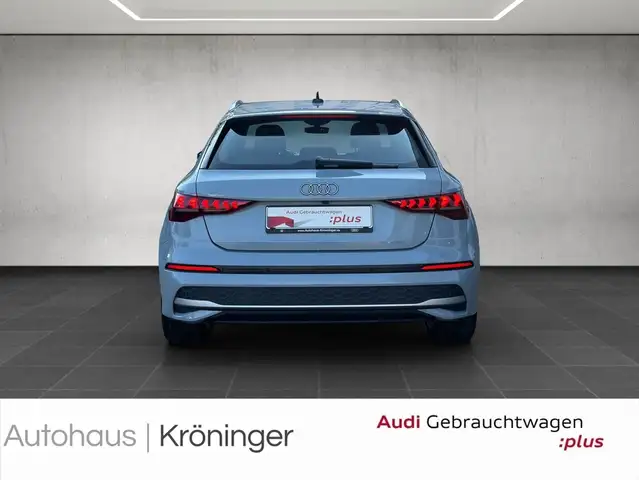 Audi A3 view 6