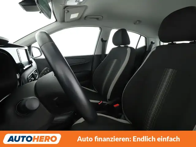 Hyundai i10 view 10
