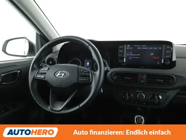 Hyundai i10 view 13