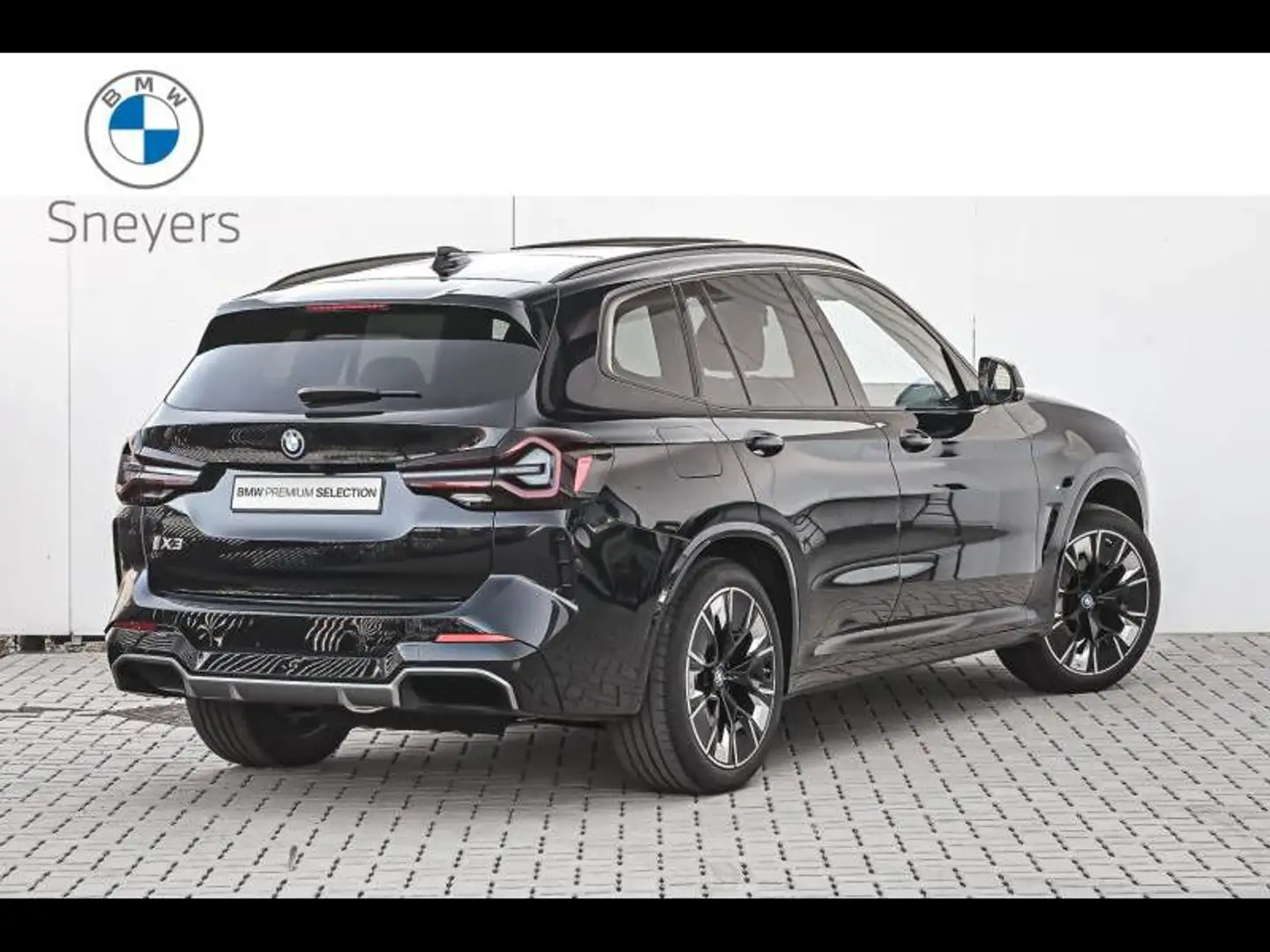 BMW iX3 M Sport Schwarz - 2