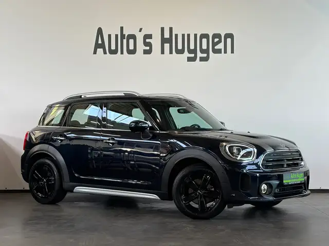 MINI One Countryman 'Northwood Edition' met open dak!