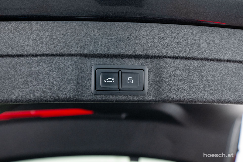 Audi A5 e-hybrid quattro 2xS-LINE BLACK TECH PLUS PANO ++ — photo 9