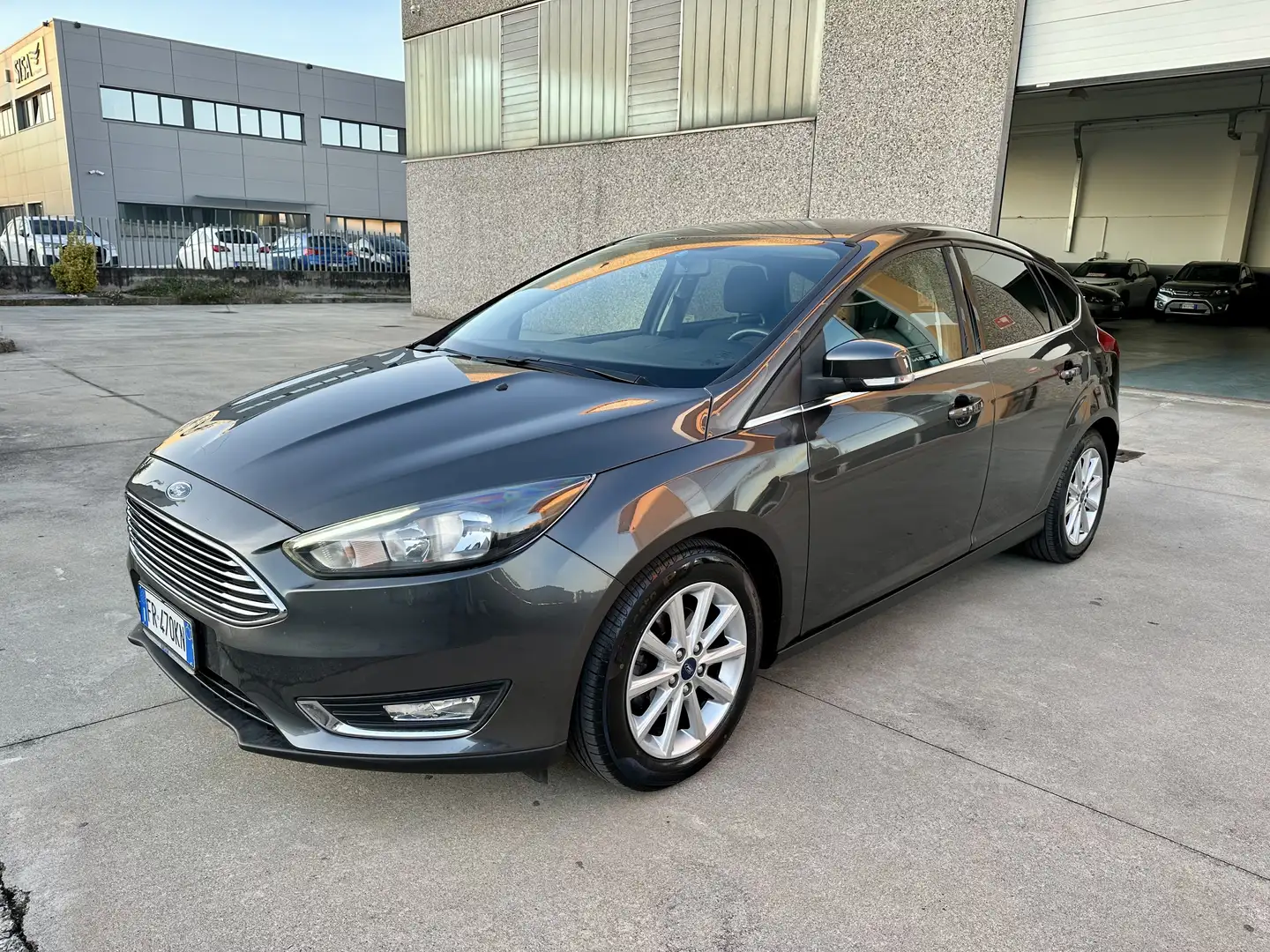 Ford Focus 5p 1.6 Titanium Gpl 120cv my17 - 2