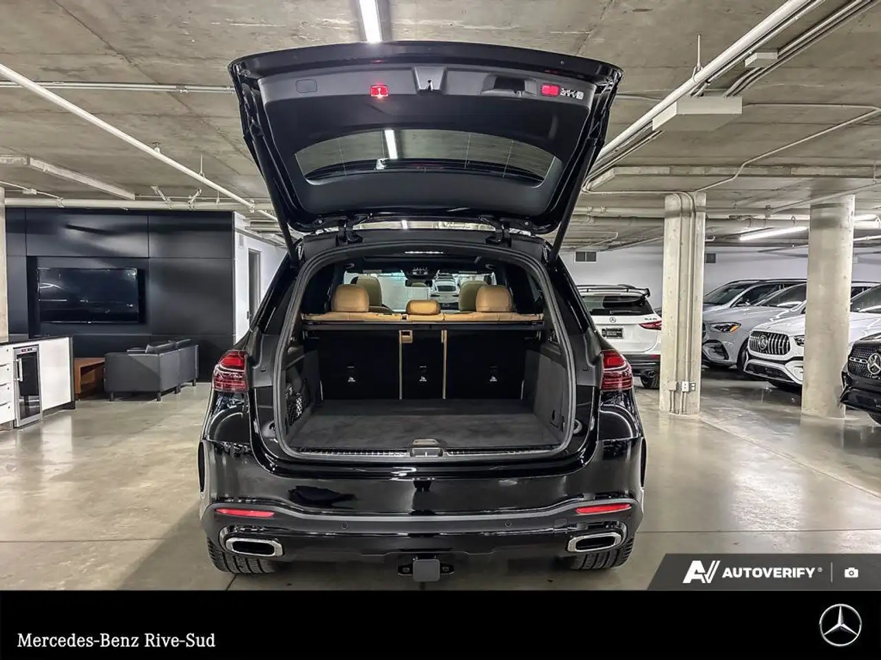 Mercedes-Benz GLE снимка Mercedes-Benz GLE