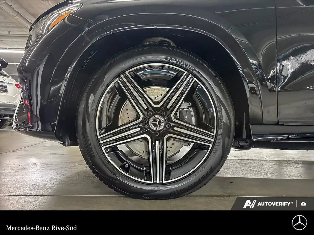 Mercedes-Benz GLE снимка Mercedes-Benz GLE