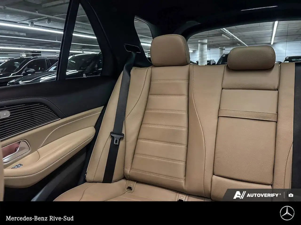 Mercedes-Benz GLE снимка Mercedes-Benz GLE