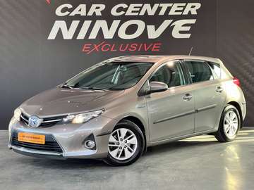 1.8 VVT-i Hybrid / Automaat / Incl. Winterset