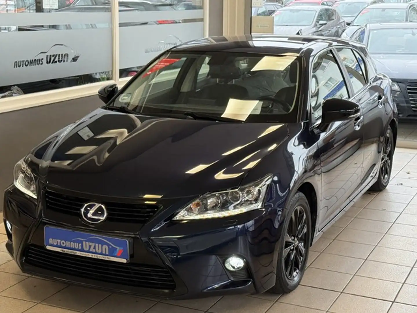 Lexus CT 200h Executive Hybrid (B/E) Aut Alcantara Cam Blau - 2
