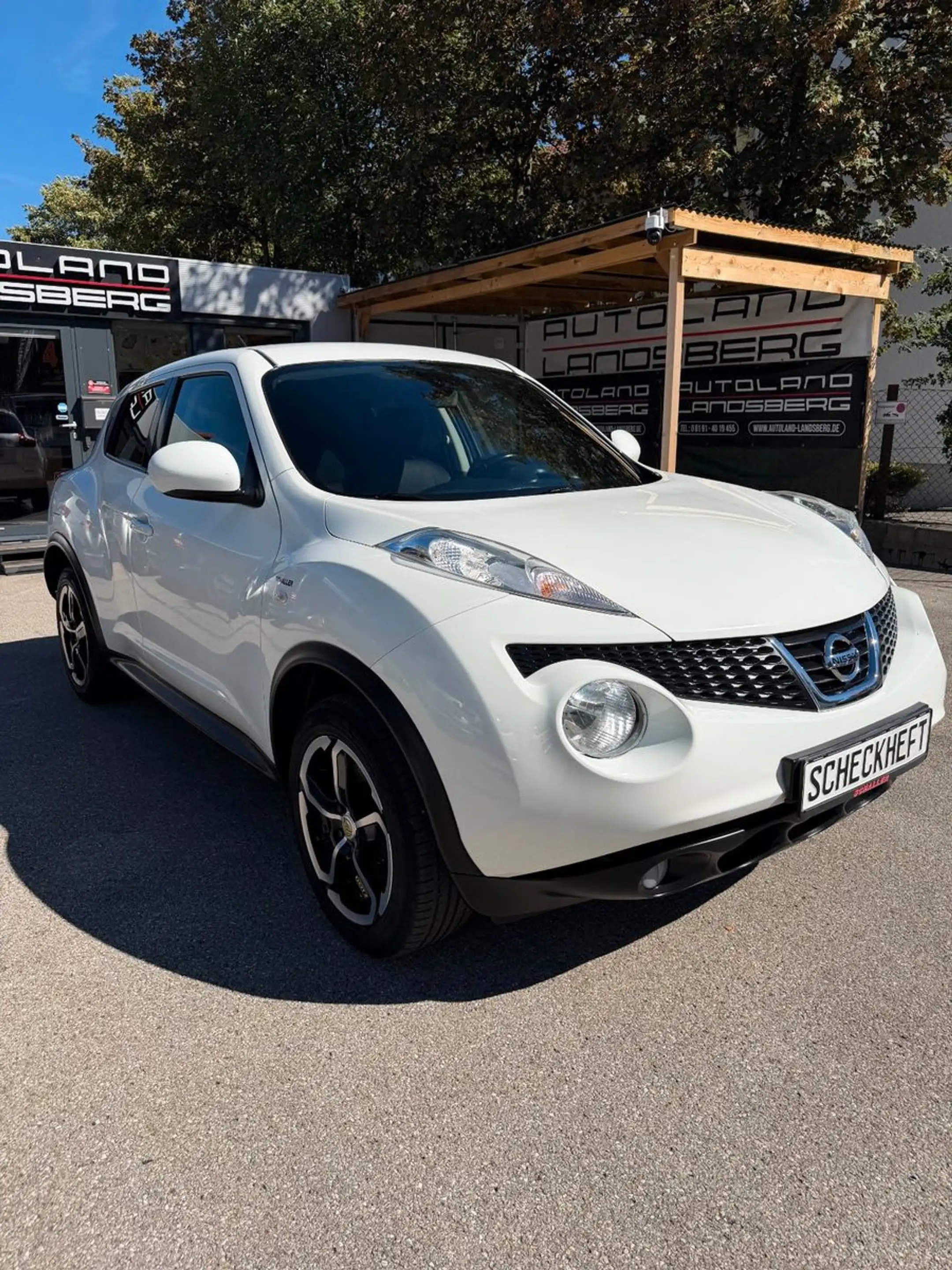 Nissan Juke Tekna*NAVI*TEMPO*R-KAMERA*KEYLESS*