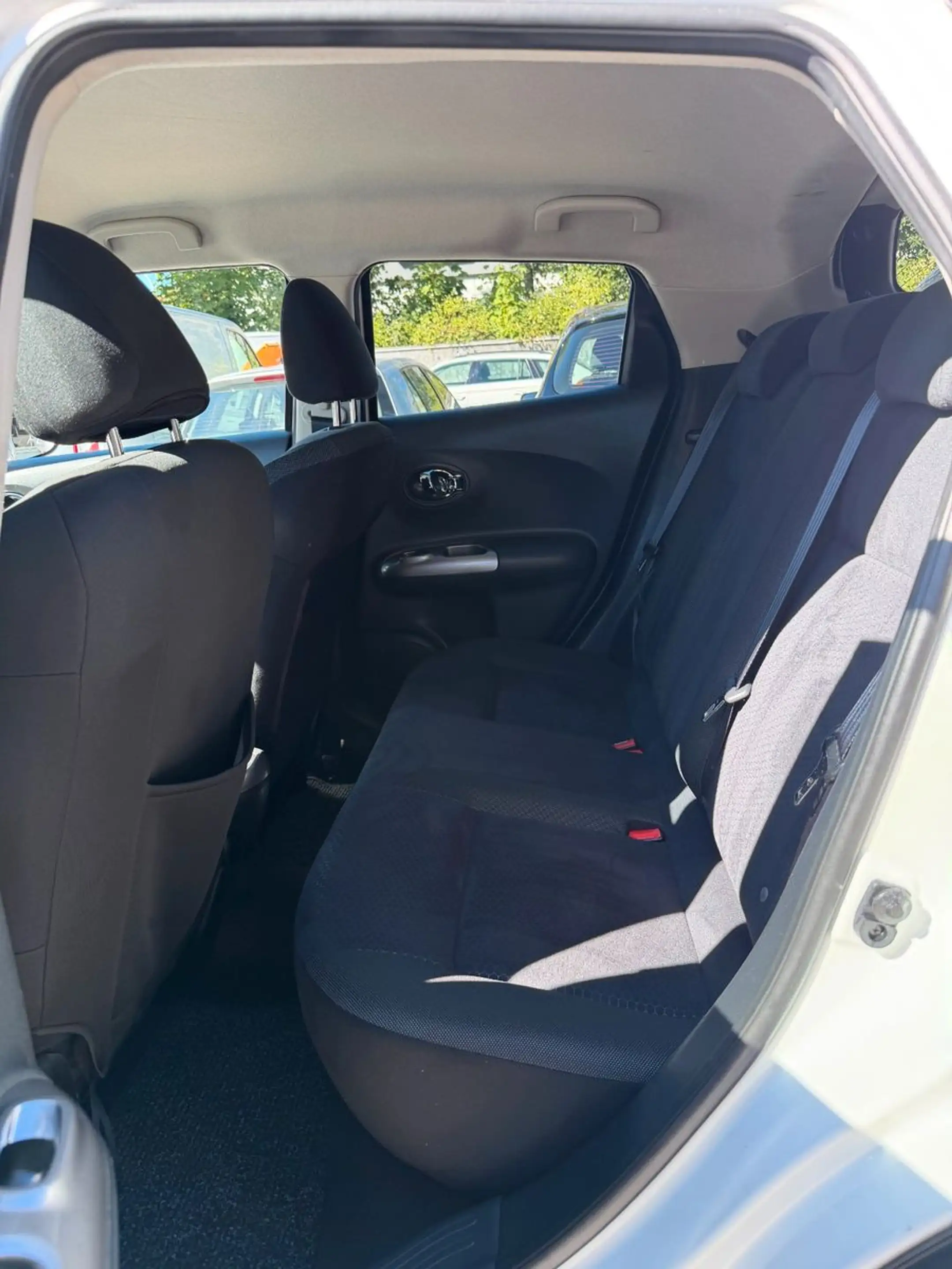 Nissan Juke Tekna*NAVI*TEMPO*R-KAMERA*KEYLESS* — photo 11