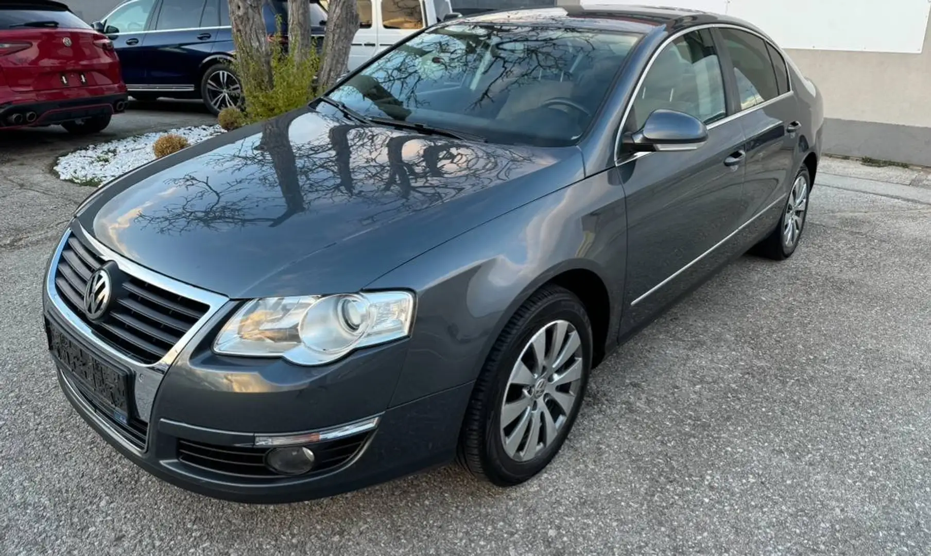 Volkswagen Passat Limousine Comfortline 1,4 TSI Grau - 1