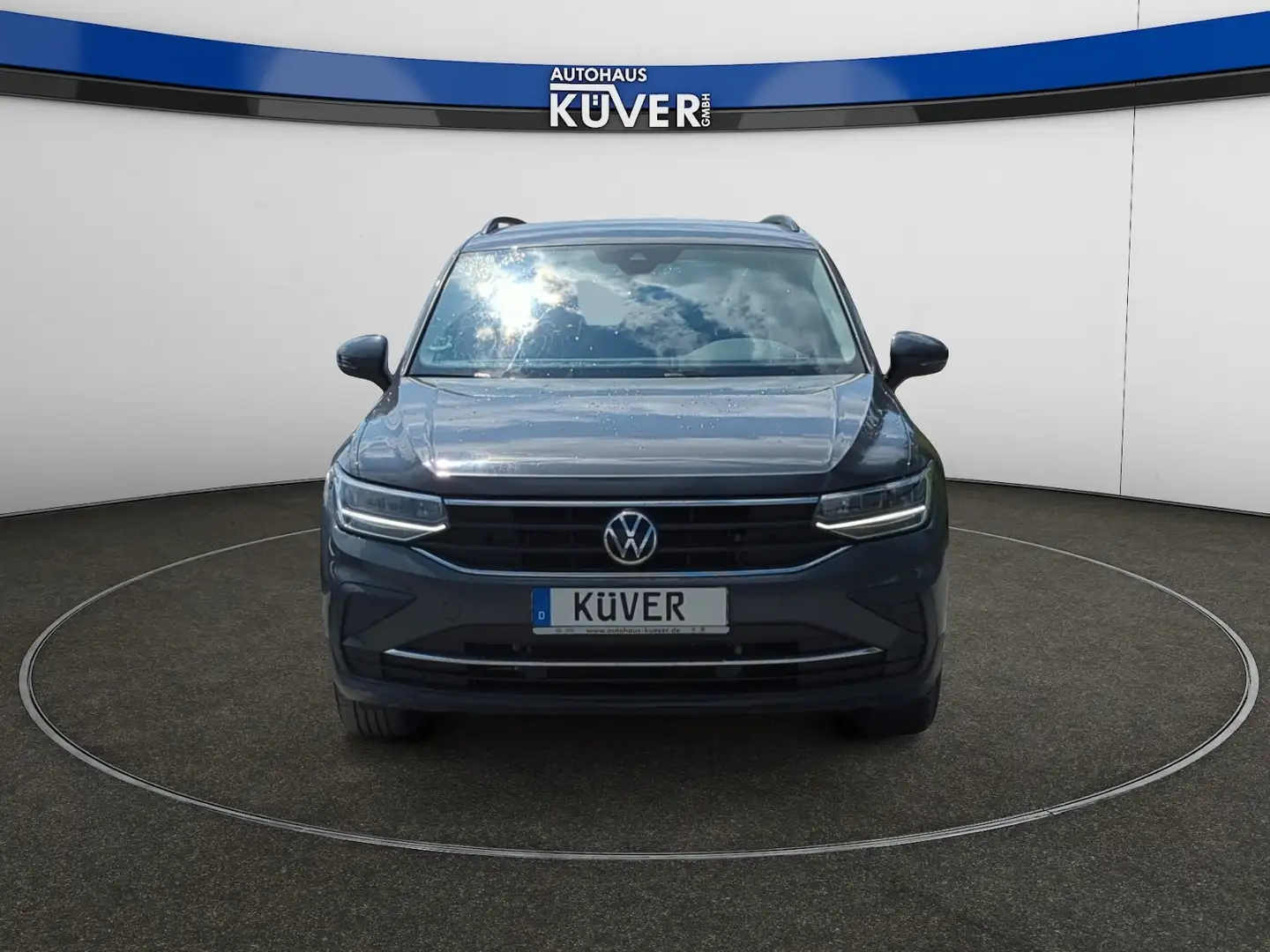 Volkswagen Tiguan Life 1,5 TSI DSG Navi+LED+ACC+Shzg.+17´´ Grau - 2