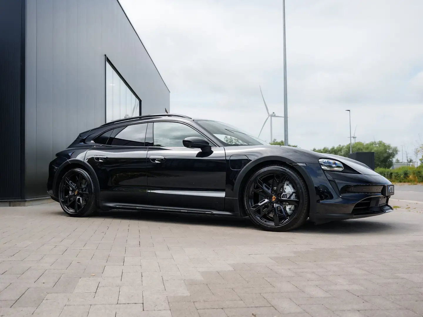 Porsche Taycan Cross Turismo 93.4 kWh Turbo - Pano - Bose - CC Grijs - 2