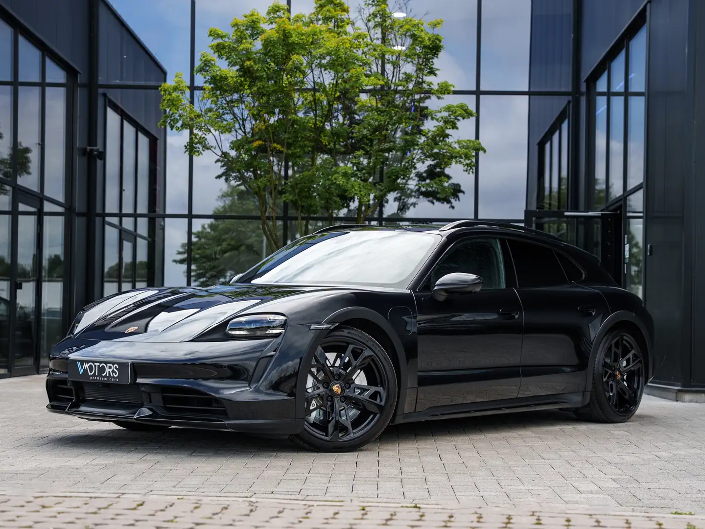 Porsche Taycan Cross Turismo 93.4 kWh Turbo - Pano - Bose - CC Grijs - 1