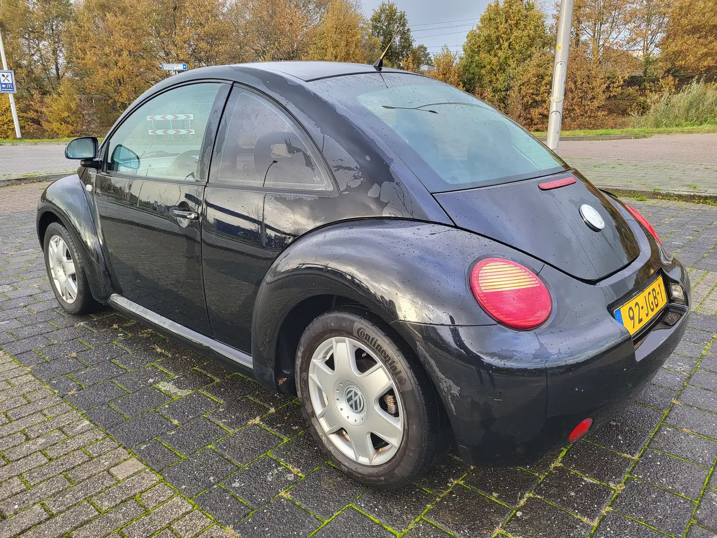 Volkswagen New Beetle 2.0 Highline Negro - 1