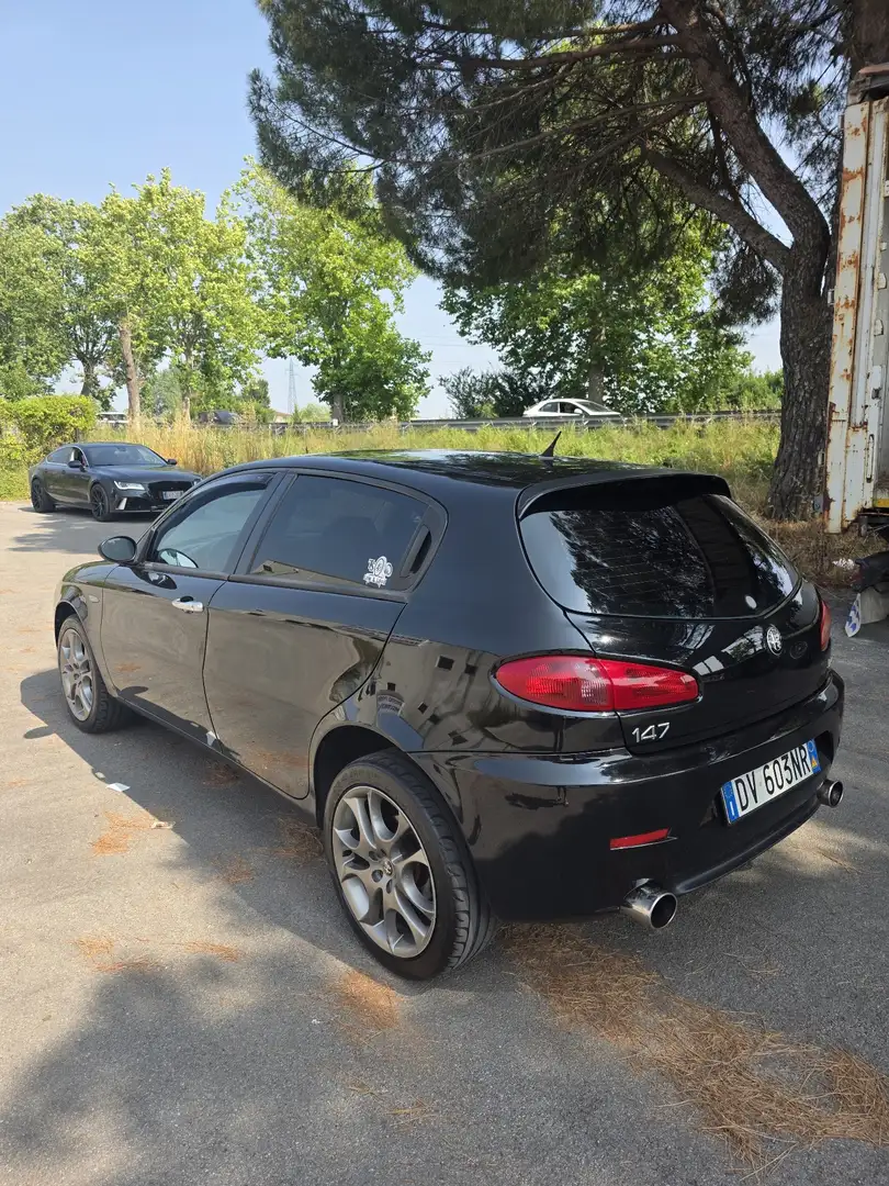 Alfa Romeo 147 5p 1.9 jtd mjt Q2 150cv - 1