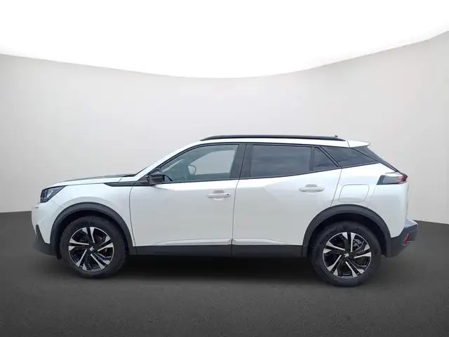 Peugeot 2008 view 4