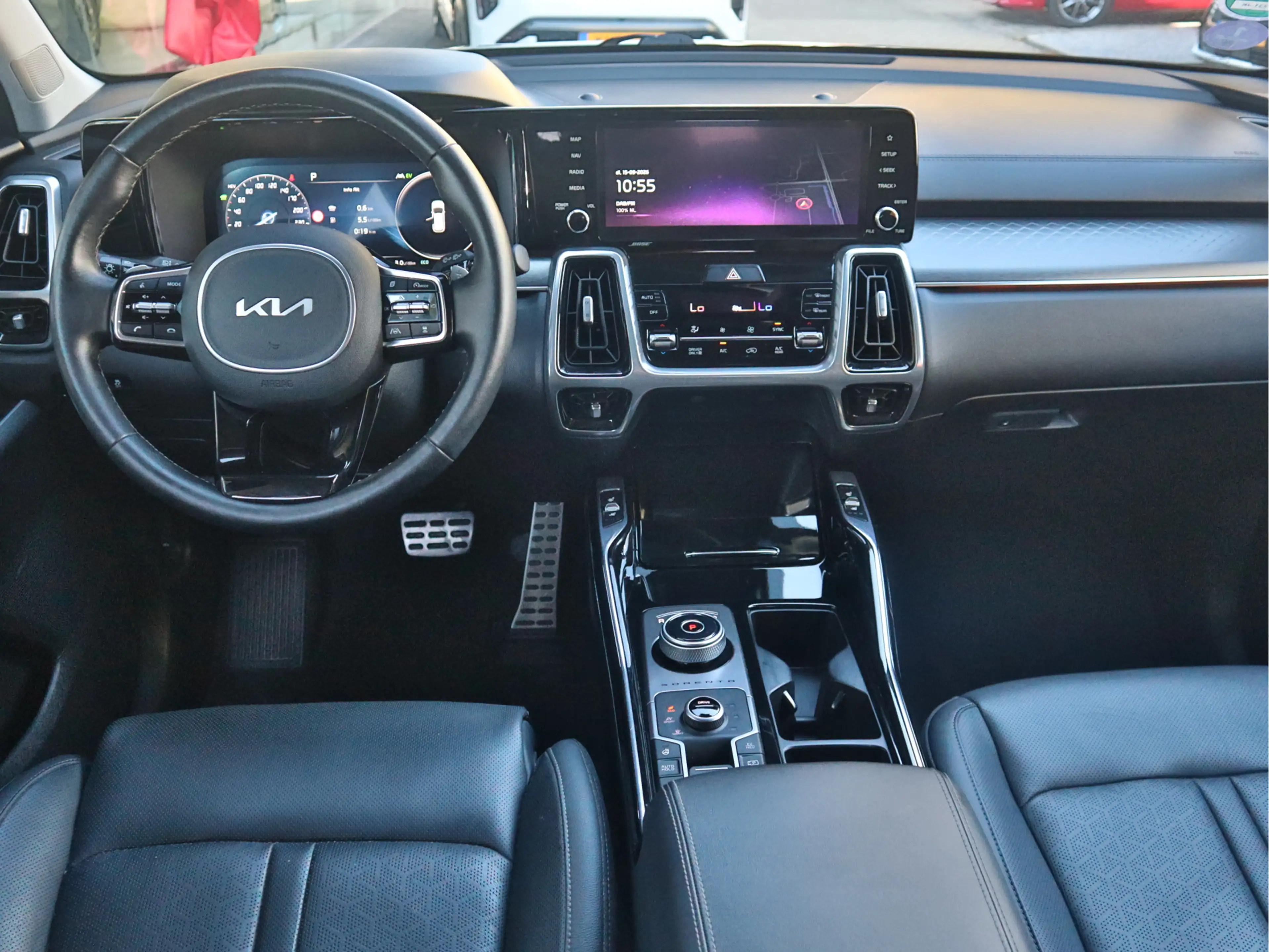 Kia Sorento 1.6 T-GDI Plug-in Hybrid 4WD Executiveline Edition — photo 13