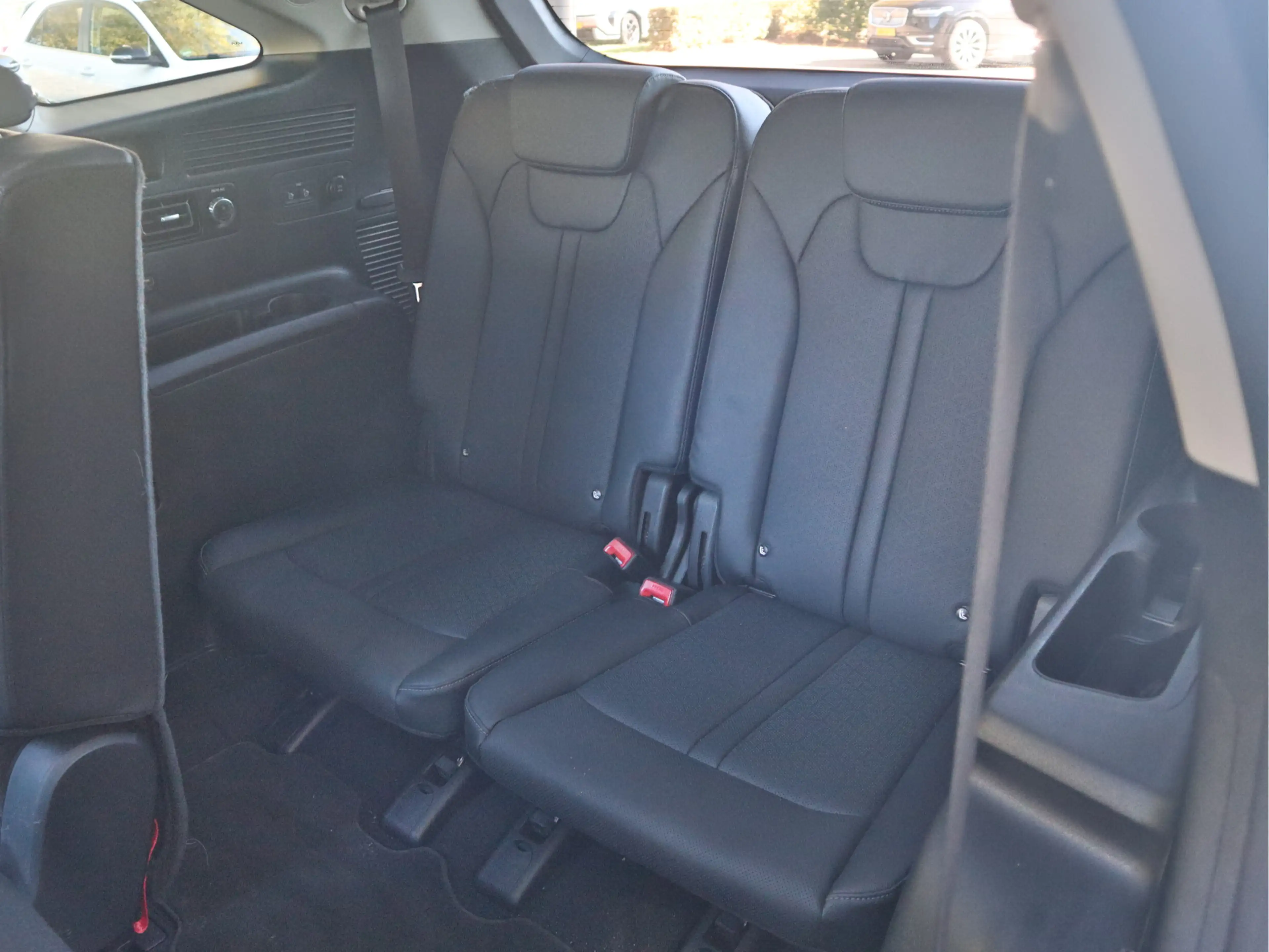 Kia Sorento 1.6 T-GDI Plug-in Hybrid 4WD Executiveline Edition — photo 26